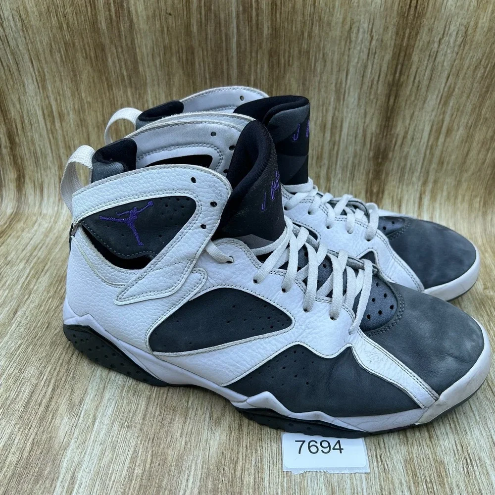 Nike Air Jordan 7 Retro Flint Men's Size 11 White Grey Varsity Purple CU9307-100